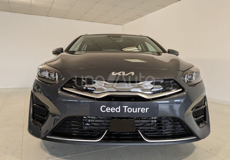 Tourer 1.6 GDi PHEV 104kW (141CV) eDrive
