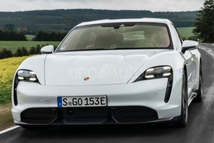PORSCHE Taycan Turbo S