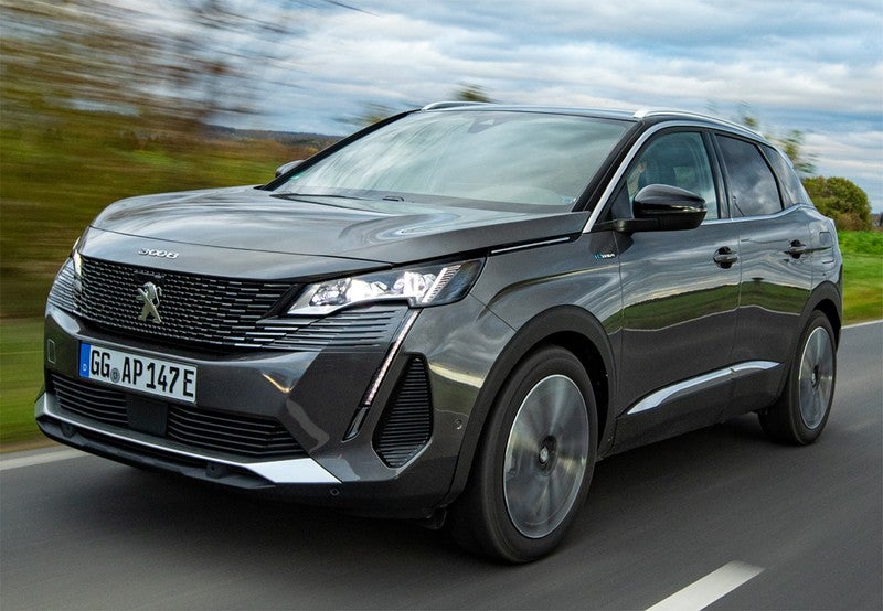 PEUGEOT 3008 SUV