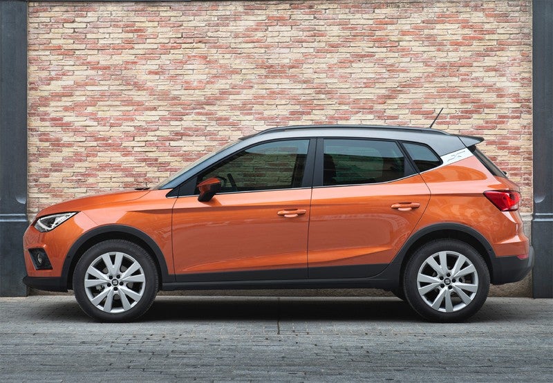 Arona 1.0 TGI S&S Reference 90