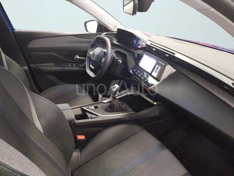 5P Active Hybrid 180 eEAT8
