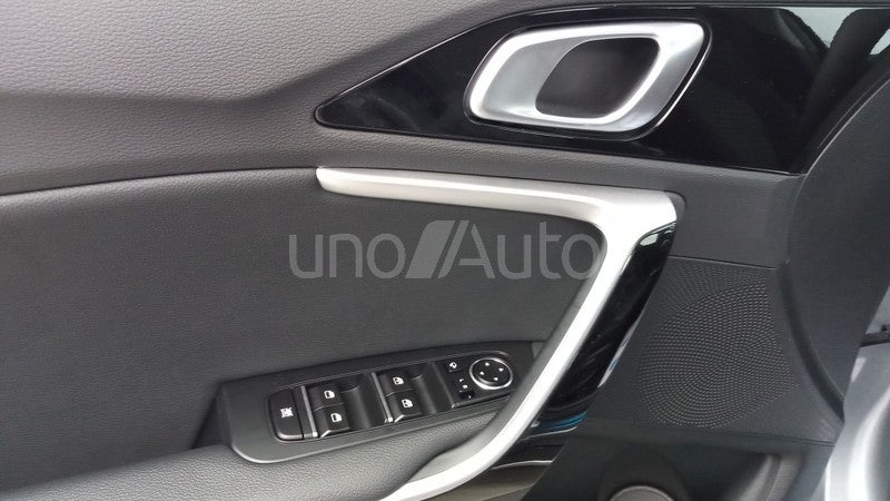 PHEV 1.6 GDi PHEV 141cv eDrive