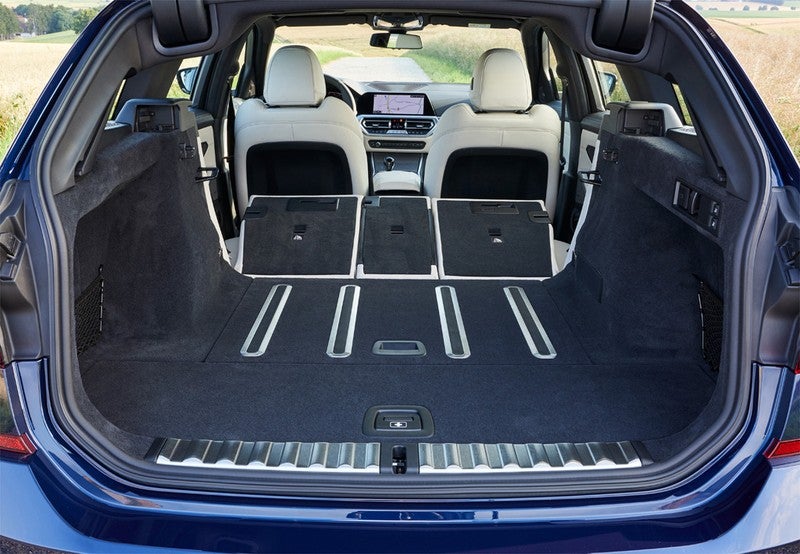 320dA Touring