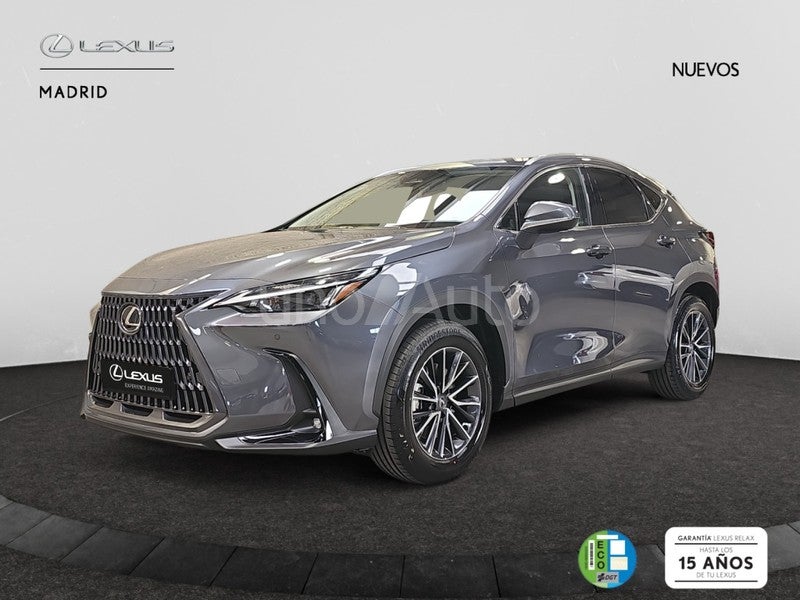 NX 450h+ Premium+ 4WD