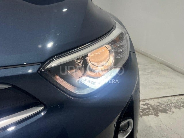 Stonic 1.0 T-GDi MHEV Drive 100 DCT