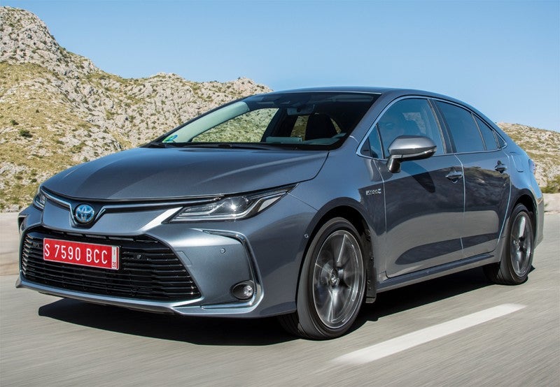 Corolla Sedán 125H Active Tech