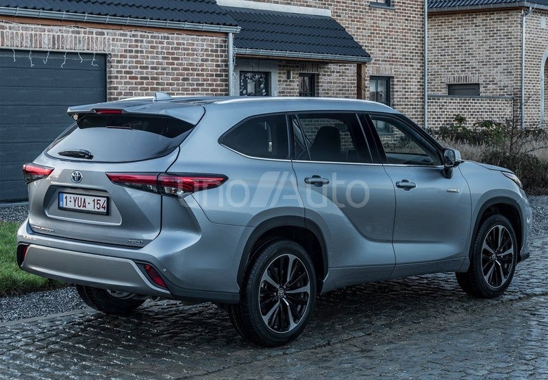 Highlander 2.5 hybrid Advance