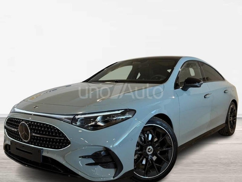 CLASE CLA 180 con tecnología híbrida