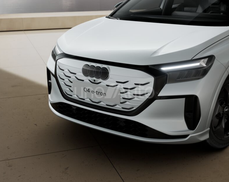 Q4 e-tron Sportback Black line 150kW 63KWh