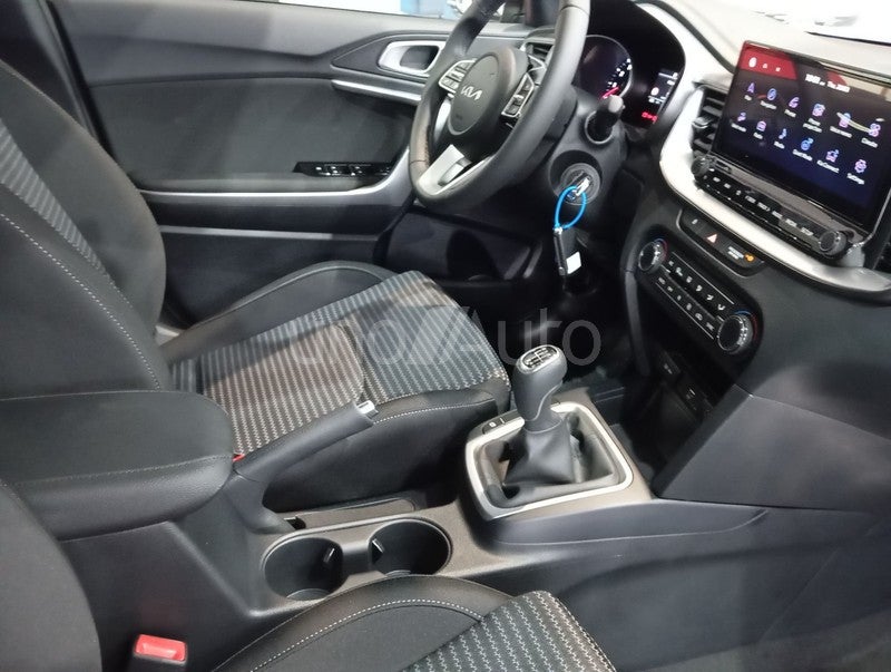 Ceed 1.0 T-GDI Drive 100