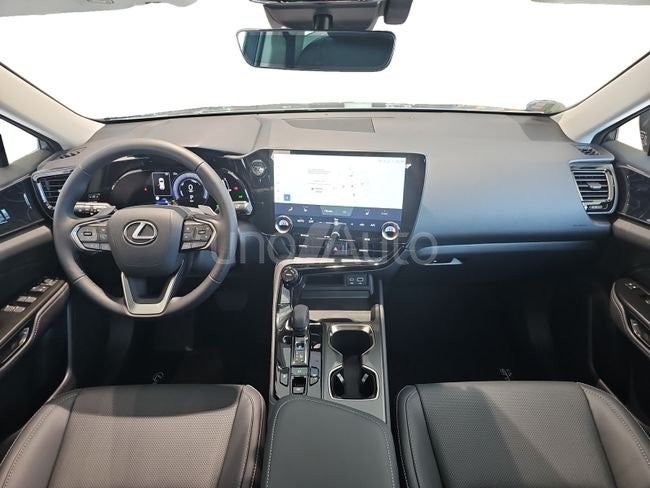 NX 300h Premium 2WD