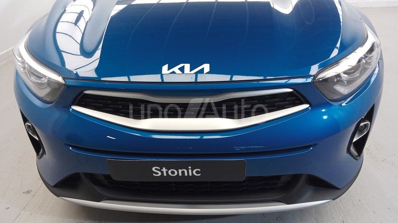 Stonic 1.0 T-GDi MHEV Drive 100 DCT