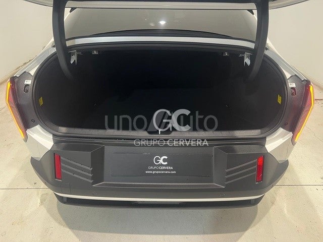 EV4 Fastback Earth Launch Edition Long Range