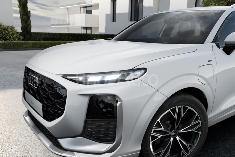 Q3 e-hybrid S Line S tronic 200kW