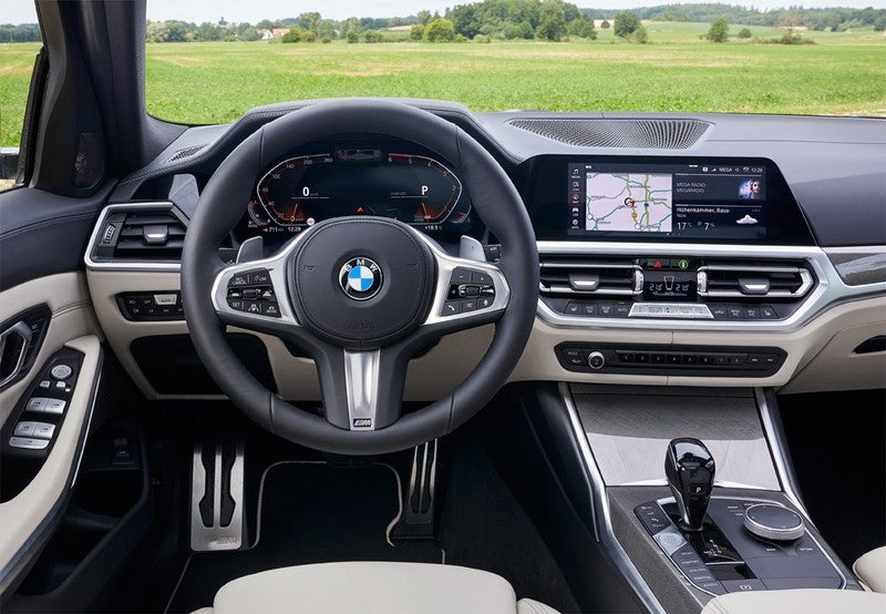 320dA Touring