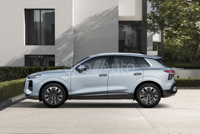 Q3 e-hybrid Advanced S tronic 200kW