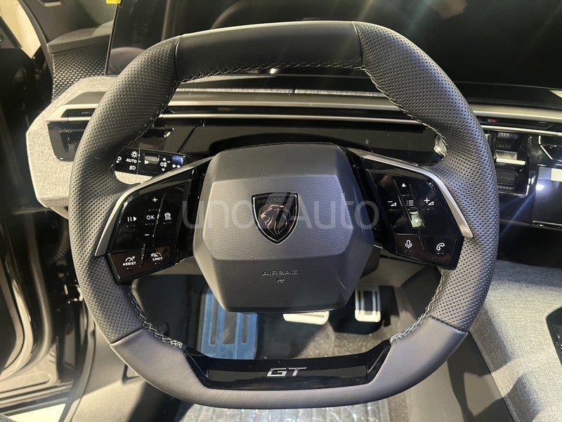 5008 Hybrid 136 GT eDCS6