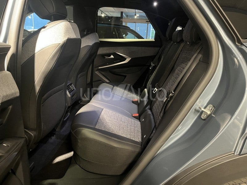 3008 Hybrid Allure Exclusive eDCS6 145
