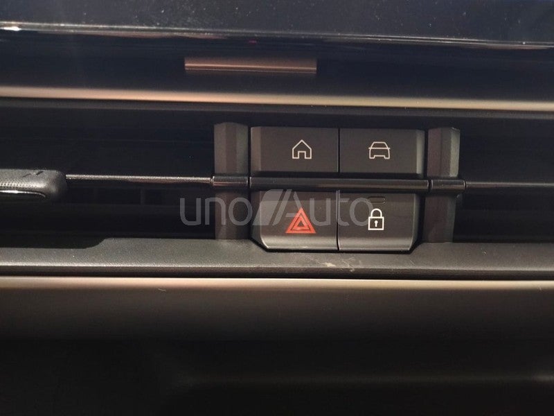 BEV 115kW (156CV) Altitude