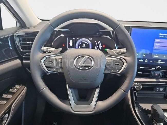 NX 300h Premium 2WD
