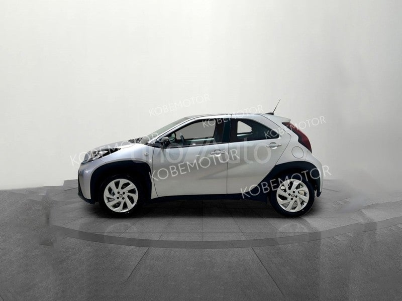 Aygo X Cross Play