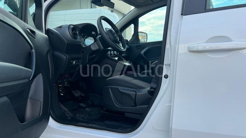 110 CDI 70kW Tourer Base