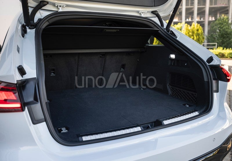 A5 Avant e-hybrid Black line quattro S tronic