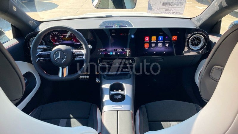 CLA CLA 200 con tecnología EQ
