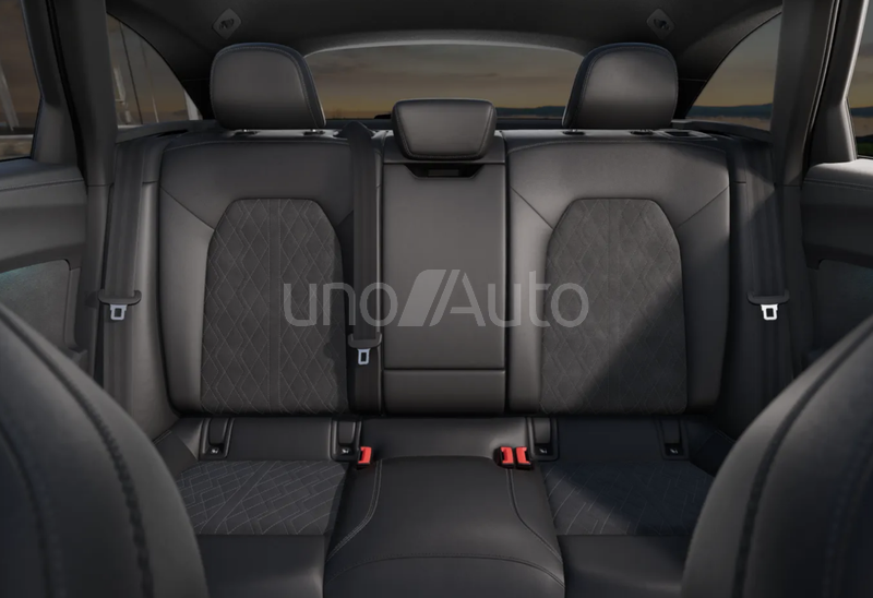 A5 e-hybrid Black line quattro S tronic 220kW