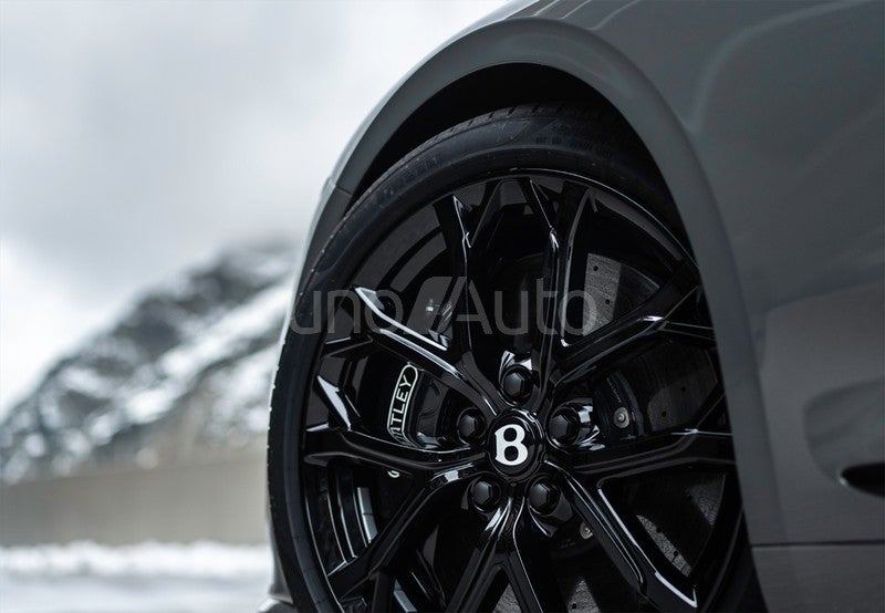 Continental 4.0 V8 Twin Turbo Azure