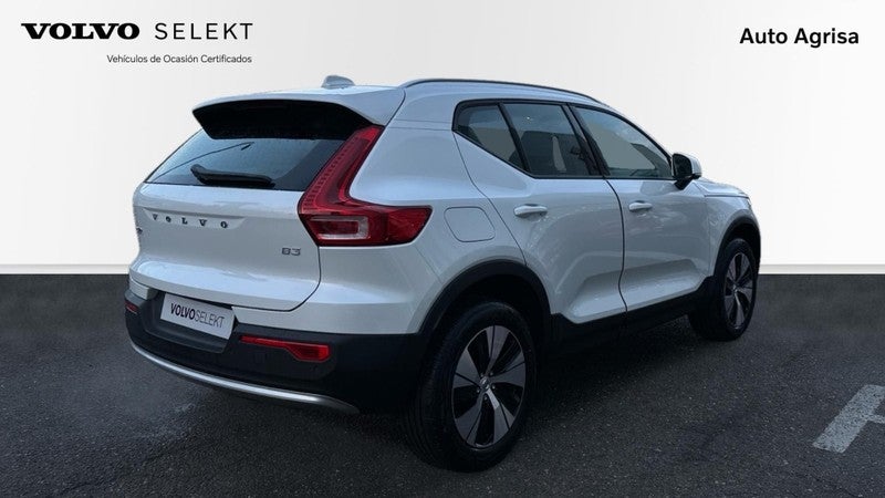 XC40 2.0 B3 CORE AUTO 163 5P