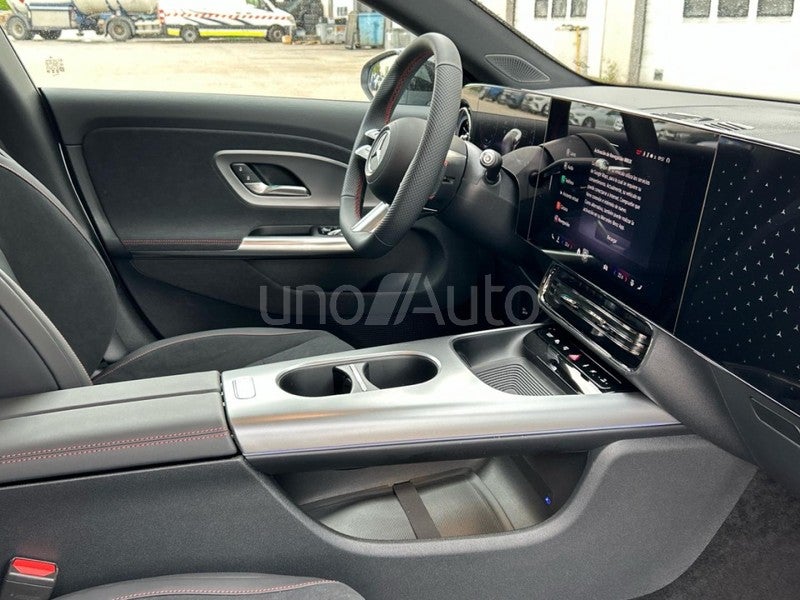 CLA Eléctrico 250+