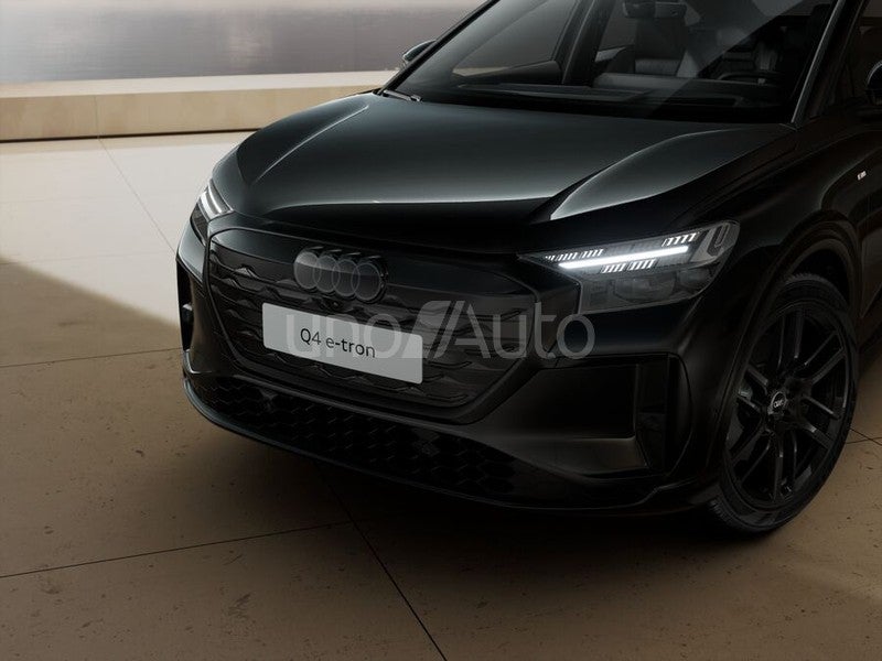 Q4 e-tron Sportback performance Black line 210kW 82KWh