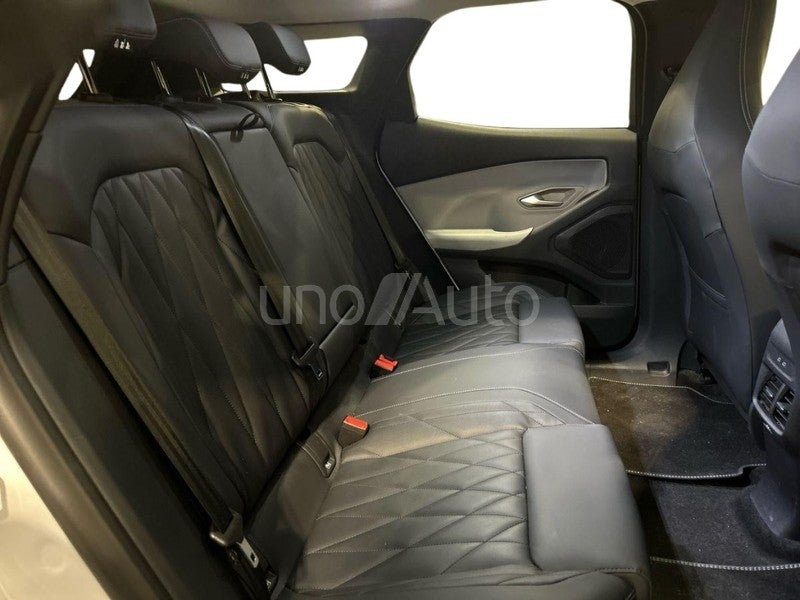 Explorer RWD Rango Extendido Premium  77kWh