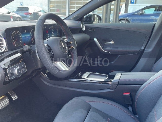 CLA 220d