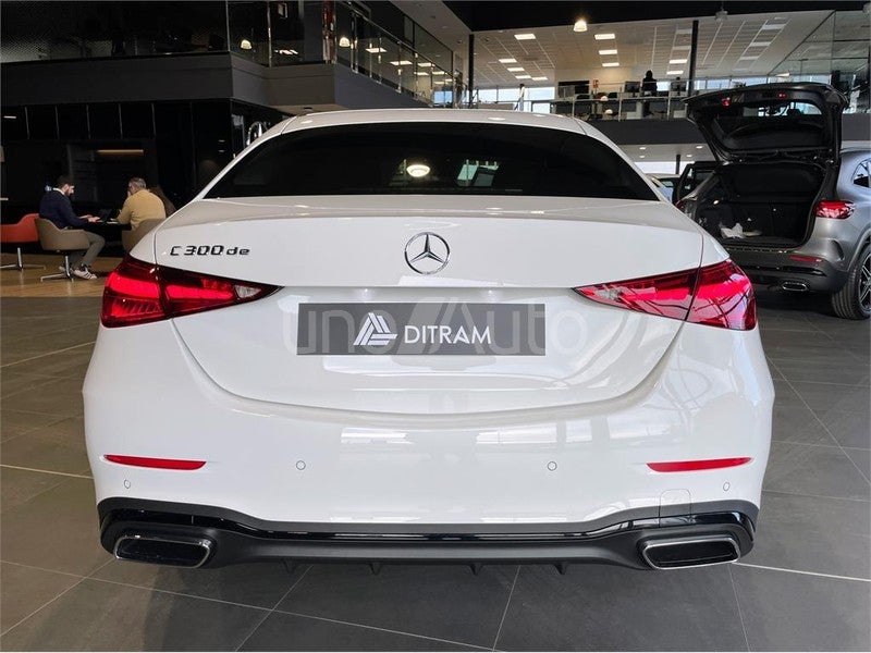 CLASE C 300 d e tecn. híb. EQ Berlina