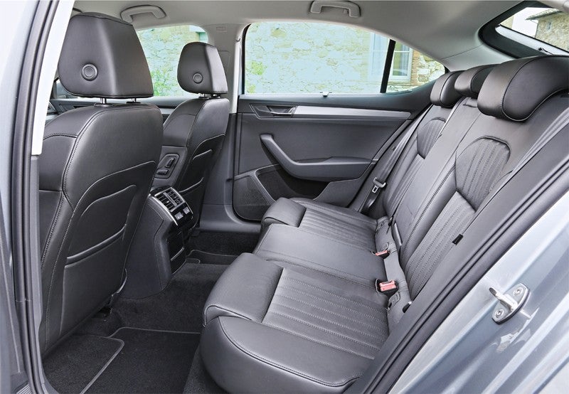 Superb 2.0TDI L&K 110kW