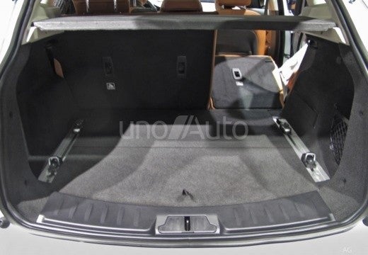 E-Pace 1.5 I3 R-Dynamic S Aut. 160