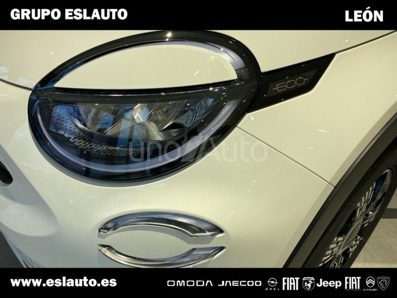 600 1.2 MHEV Icon DDCT 81kW