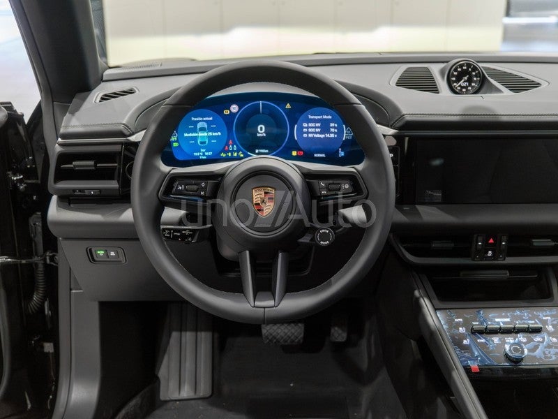 Macan 4