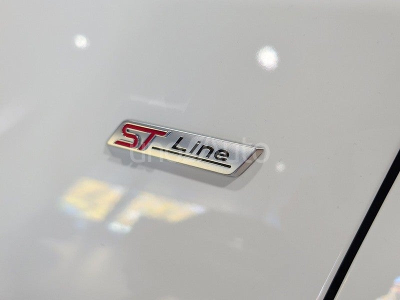 1.0 EcoBoost 125cv ST-Line MHEV