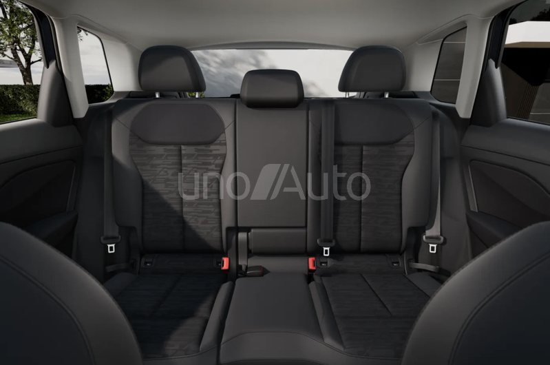 Q3 e-hybrid Advanced S tronic 200kW