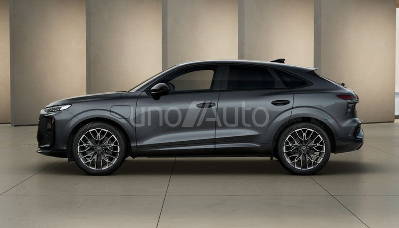 Q3 Sportback e-hybrid Black line S tronic 200kW
