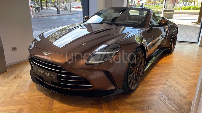 4.0 V8 Roadster Auto