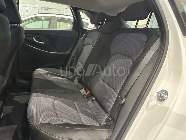 5p TGDI 1.0 100CV 48V KLASS