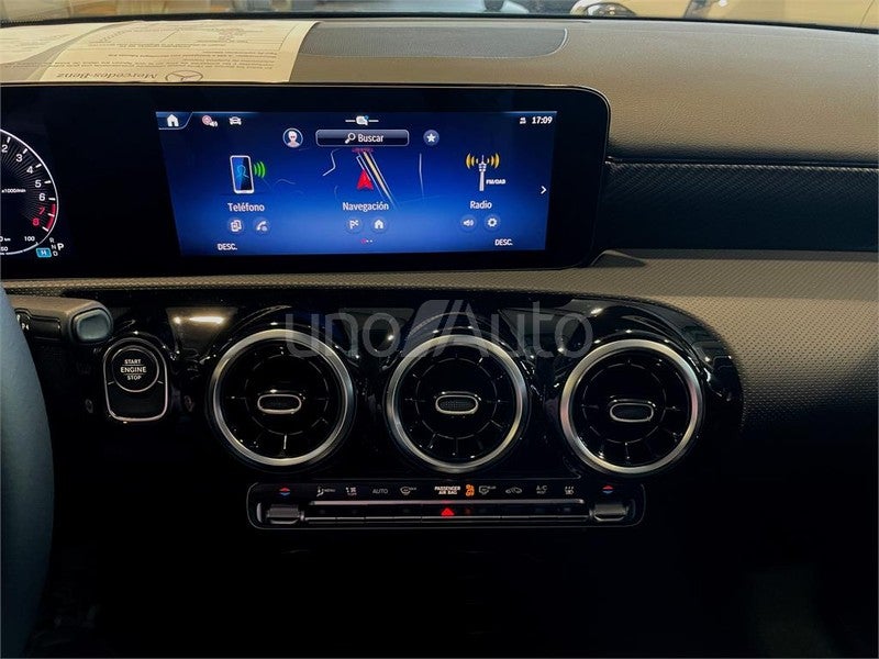 CLASE A 250 e con tecnología híbrida EQ