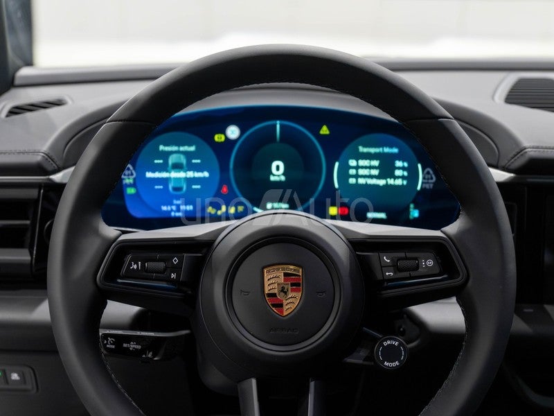 Macan 4