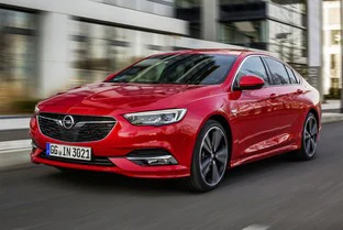 OPEL Insignia 2.0D DVH S&S Business AT8 174