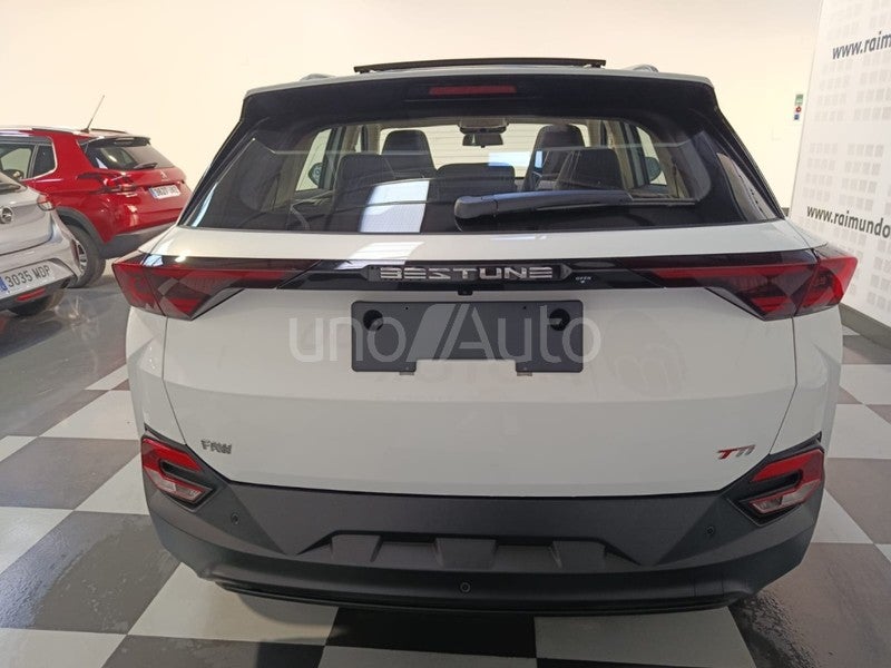 T77 1.5 Premium DCT