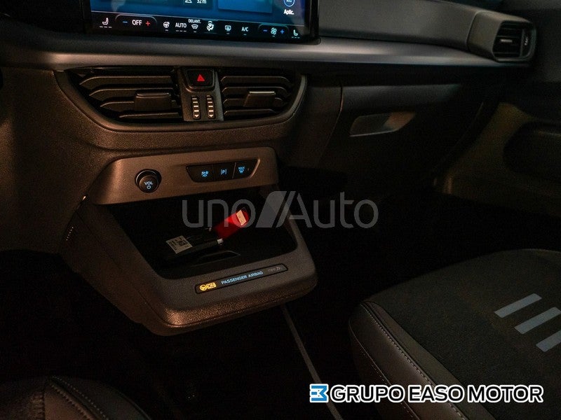 Tourneo Courier 43.6kWh Active